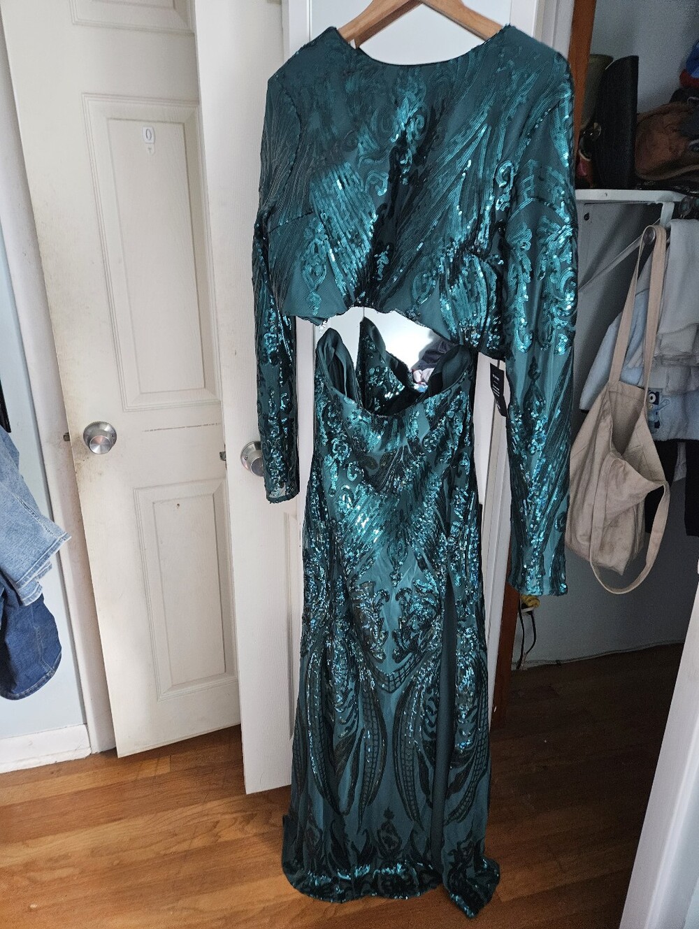 Lulus Two Piece Emerald Sequin Long Sleeve Evening Dress